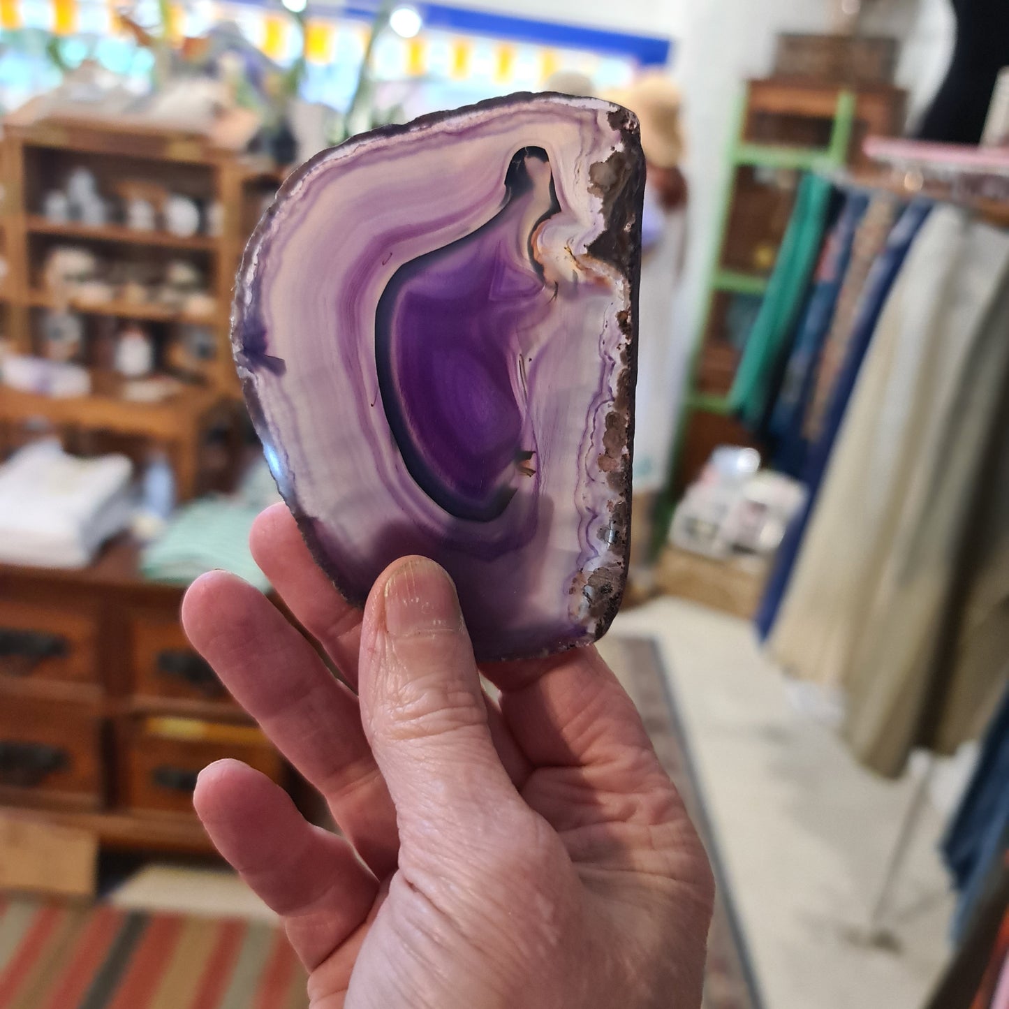 Agate - Geodes, Bookends & Slices