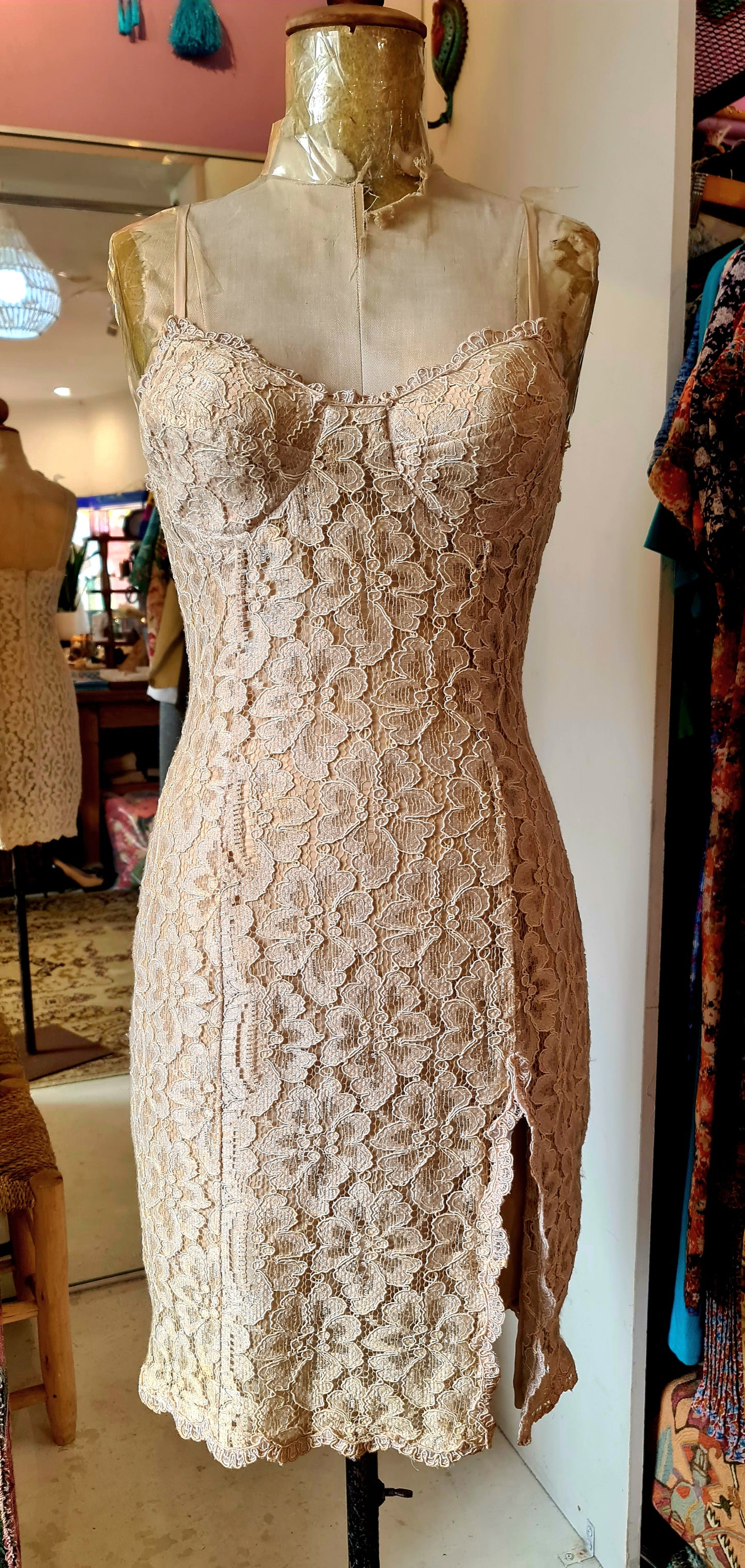 Retro1990s Room Two Cream Lace Cocktail Dress