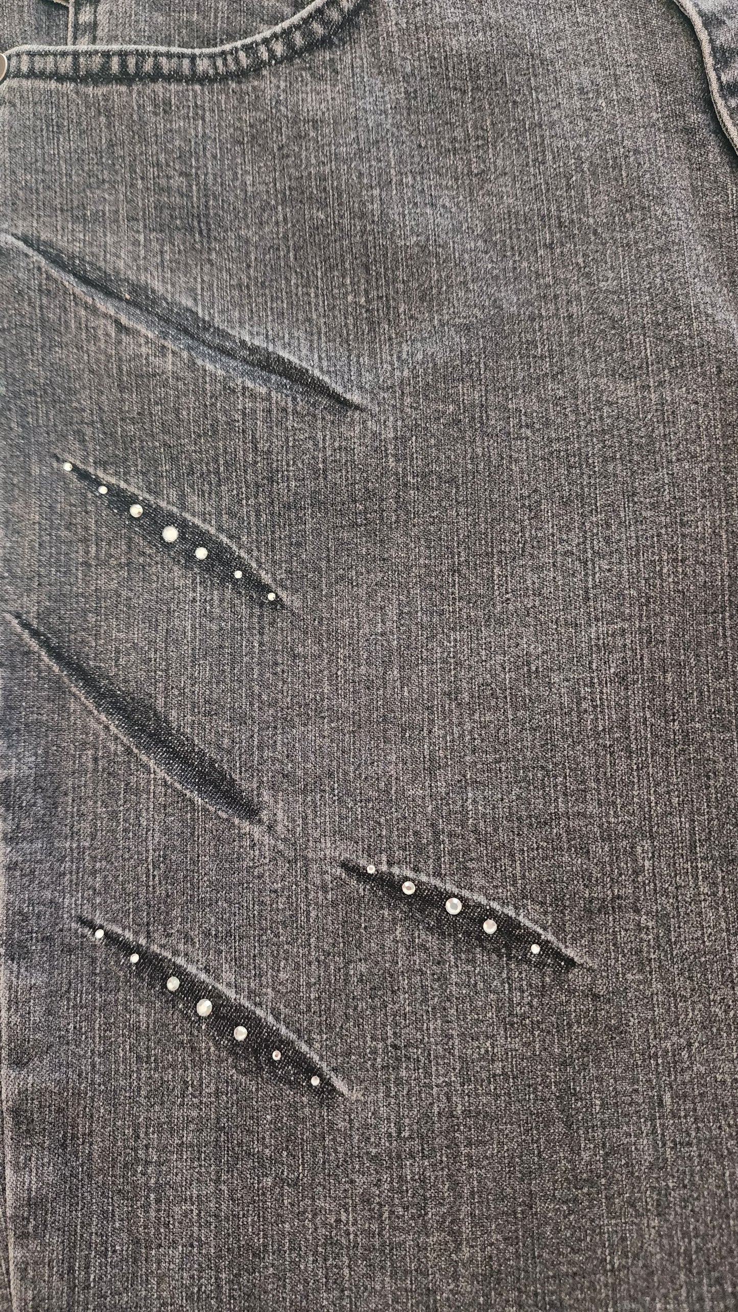 Pre-Loved Jeans - Lisa Vatti Jeans "LVJ" Flare Charcoal Denim Jeans Sz 28