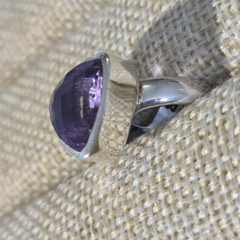Amethyst faceted teardrop double bezel Ring in 925 Silver (Sz 5) by Stones & Silver